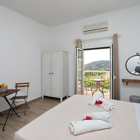 Tsoukalaria Studios Skopelos Town Exterior photo